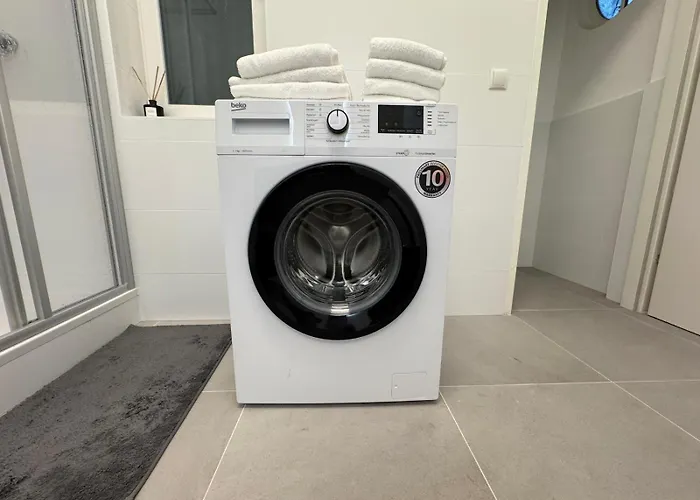 Apartment Bright Rooms, 6 Minutes To Metro U3